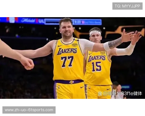 东契奇社媒晒赛季得分王海报场均335分成就统治级表现